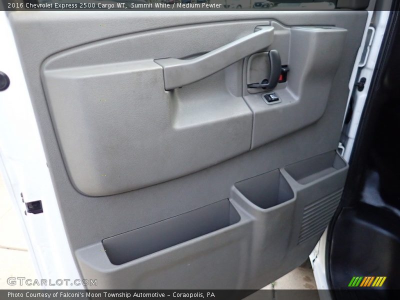 Summit White / Medium Pewter 2016 Chevrolet Express 2500 Cargo WT