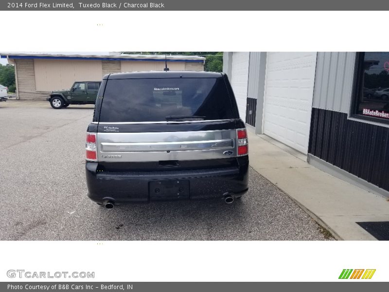 Tuxedo Black / Charcoal Black 2014 Ford Flex Limited
