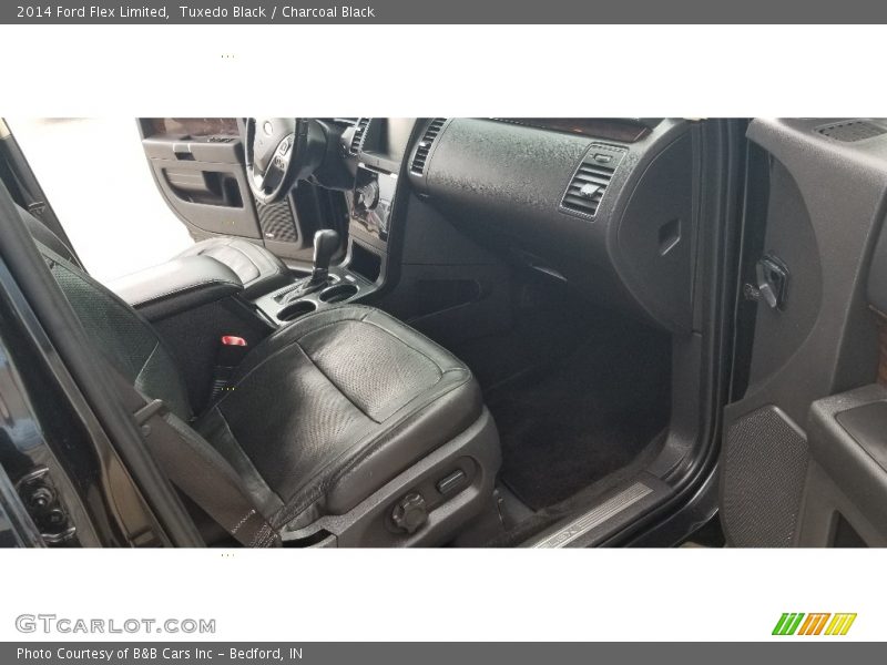 Tuxedo Black / Charcoal Black 2014 Ford Flex Limited