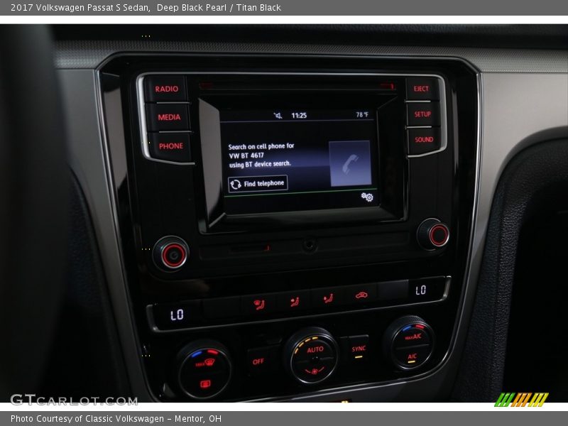 Deep Black Pearl / Titan Black 2017 Volkswagen Passat S Sedan