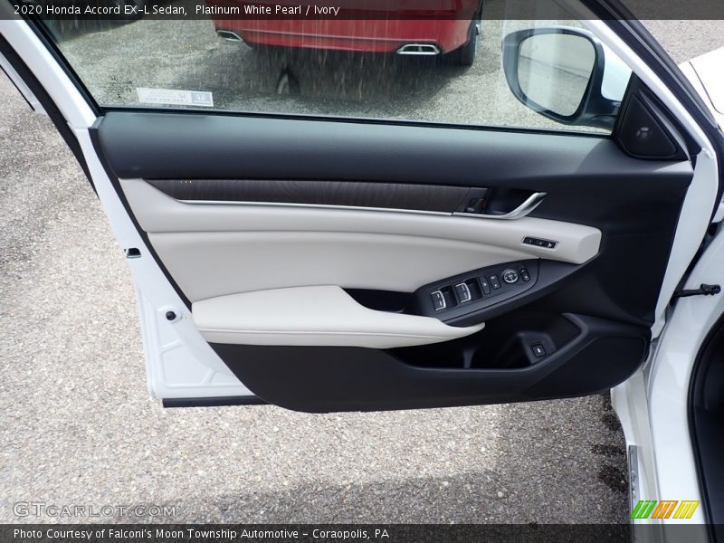 Door Panel of 2020 Accord EX-L Sedan