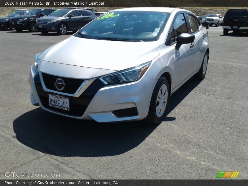 Brilliant Silver Metallic / Charcoal 2020 Nissan Versa S