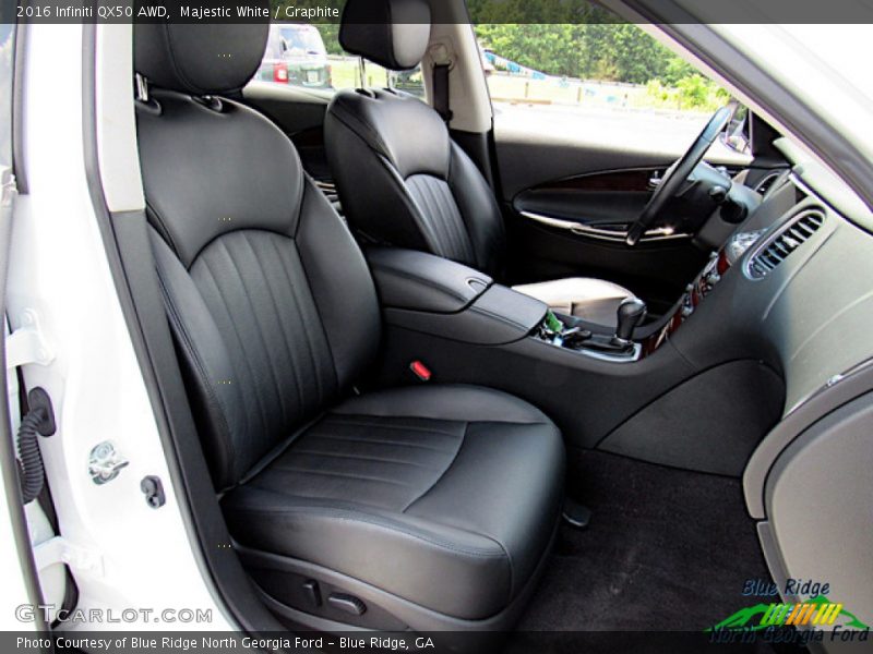 Front Seat of 2016 QX50 AWD