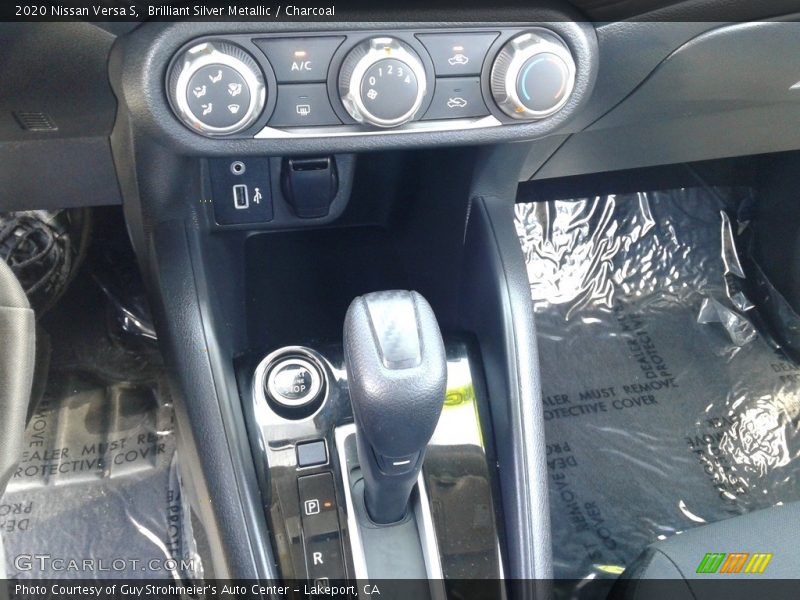 Brilliant Silver Metallic / Charcoal 2020 Nissan Versa S