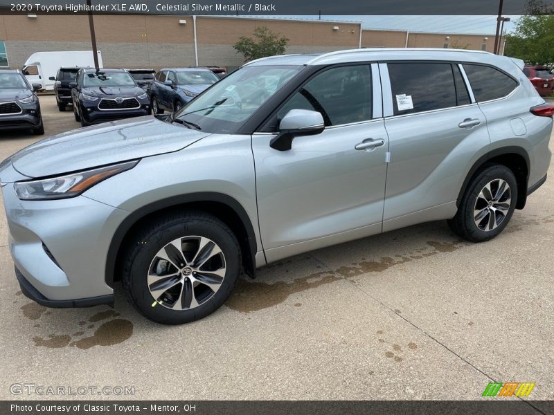 Celestial Silver Metallic / Black 2020 Toyota Highlander XLE AWD