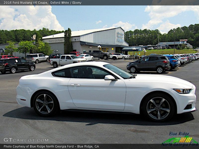 Oxford White / Ebony 2016 Ford Mustang V6 Coupe