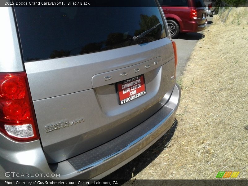 Billet / Black 2019 Dodge Grand Caravan SXT