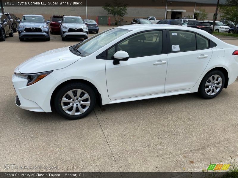 Super White / Black 2021 Toyota Corolla LE