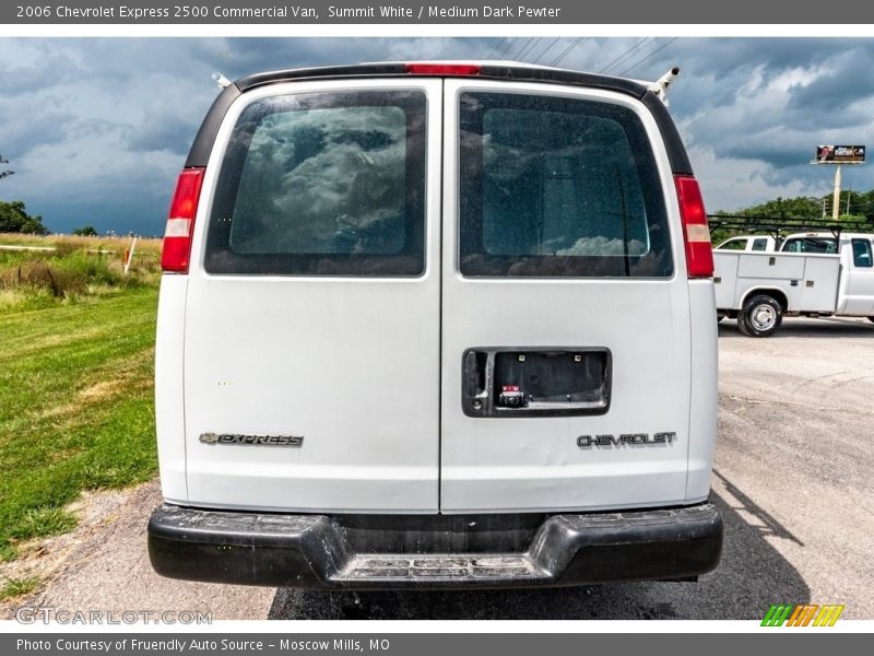Summit White / Medium Dark Pewter 2006 Chevrolet Express 2500 Commercial Van