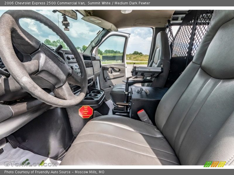 Summit White / Medium Dark Pewter 2006 Chevrolet Express 2500 Commercial Van