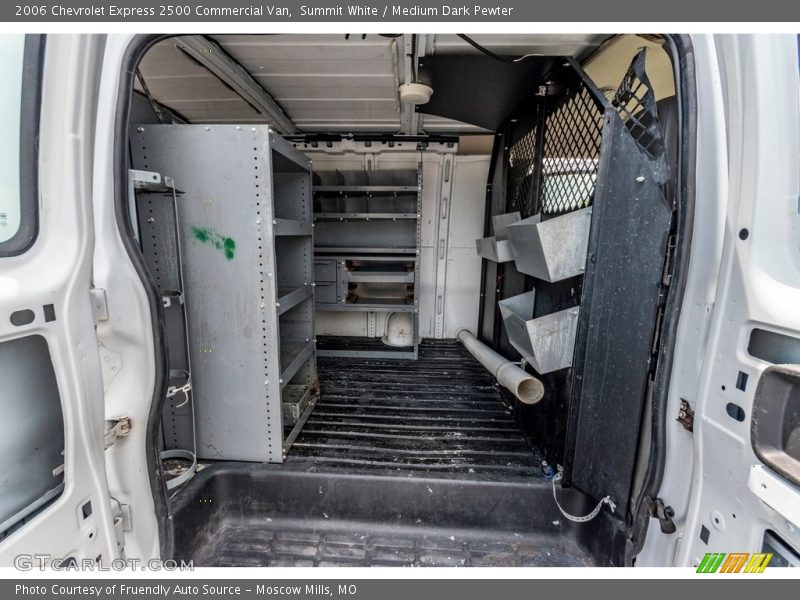 Summit White / Medium Dark Pewter 2006 Chevrolet Express 2500 Commercial Van
