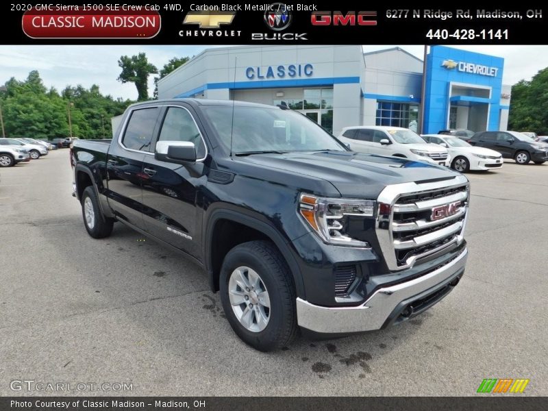 Carbon Black Metallic / Jet Black 2020 GMC Sierra 1500 SLE Crew Cab 4WD