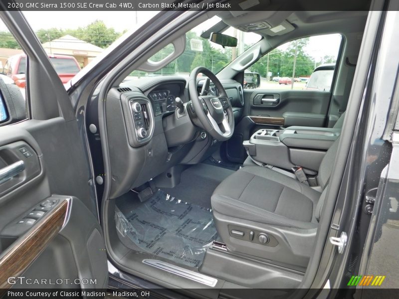 Carbon Black Metallic / Jet Black 2020 GMC Sierra 1500 SLE Crew Cab 4WD