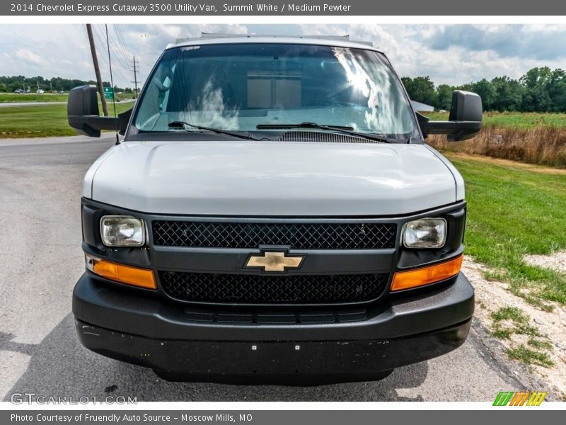 Summit White / Medium Pewter 2014 Chevrolet Express Cutaway 3500 Utility Van