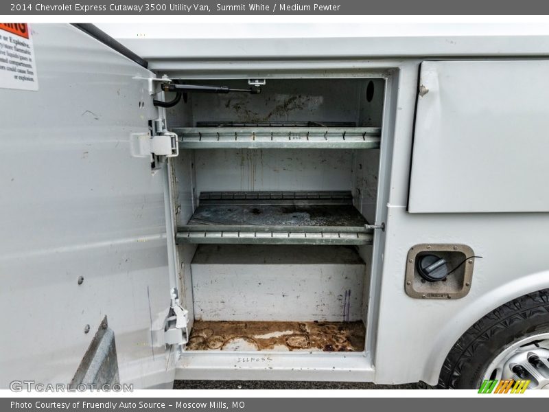 Summit White / Medium Pewter 2014 Chevrolet Express Cutaway 3500 Utility Van