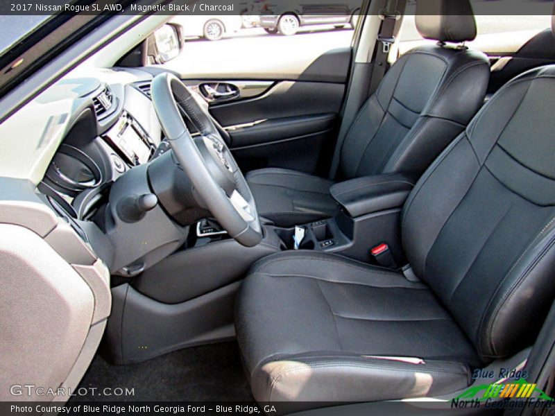 Magnetic Black / Charcoal 2017 Nissan Rogue SL AWD