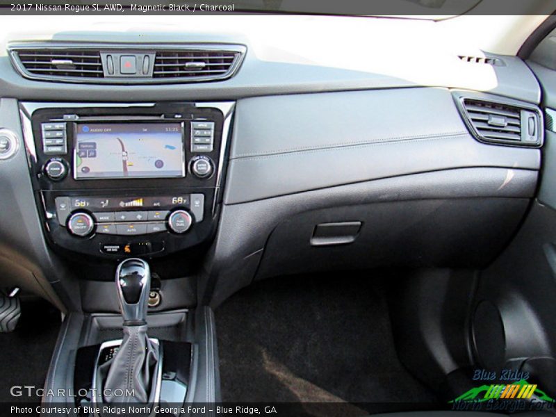 Magnetic Black / Charcoal 2017 Nissan Rogue SL AWD