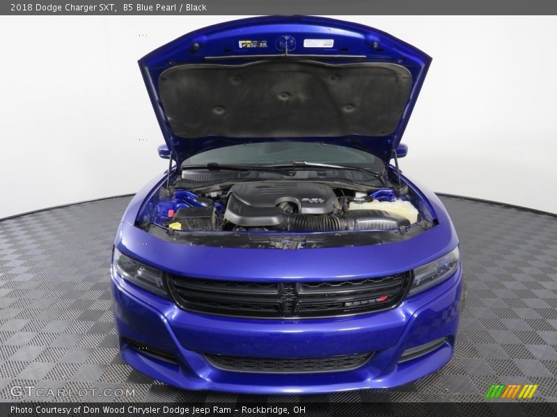B5 Blue Pearl / Black 2018 Dodge Charger SXT