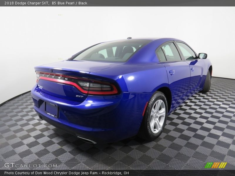 B5 Blue Pearl / Black 2018 Dodge Charger SXT