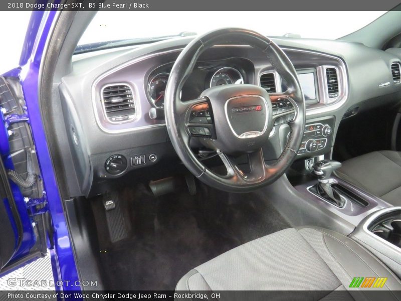 B5 Blue Pearl / Black 2018 Dodge Charger SXT