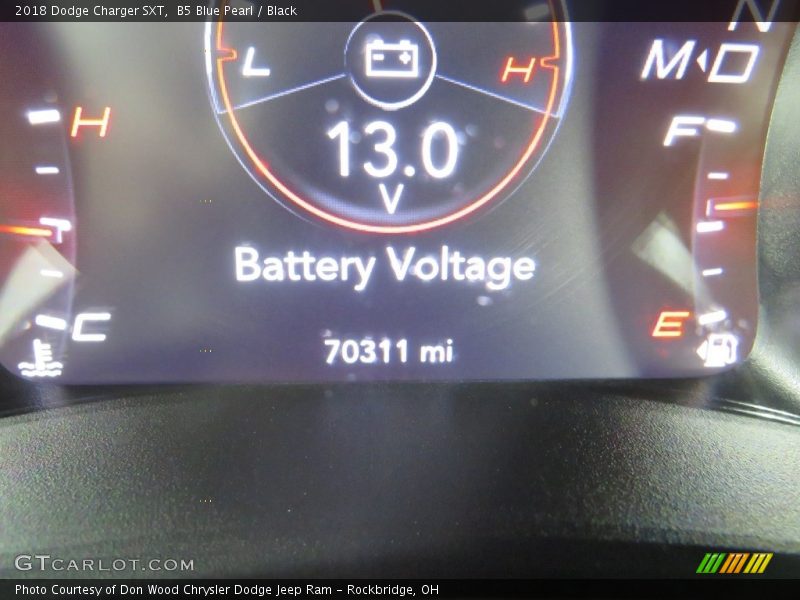 B5 Blue Pearl / Black 2018 Dodge Charger SXT