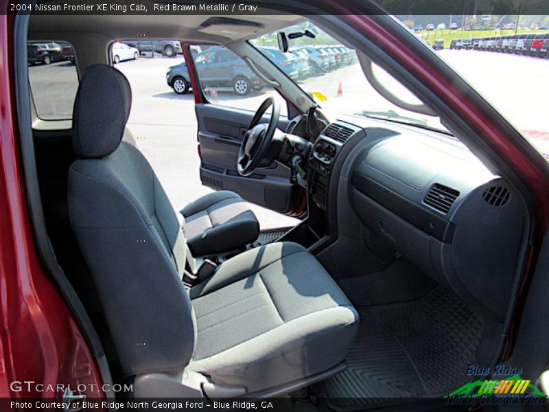 Red Brawn Metallic / Gray 2004 Nissan Frontier XE King Cab