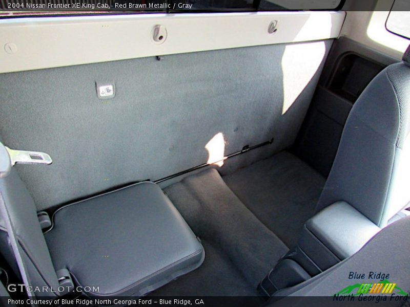 Red Brawn Metallic / Gray 2004 Nissan Frontier XE King Cab