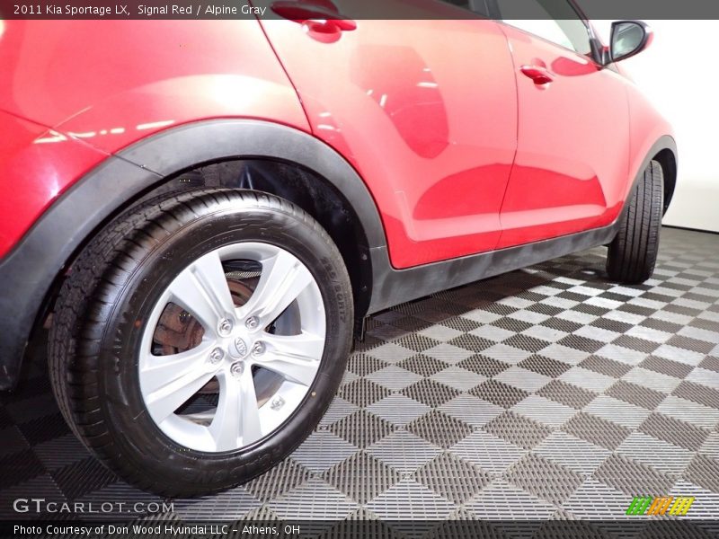 Signal Red / Alpine Gray 2011 Kia Sportage LX