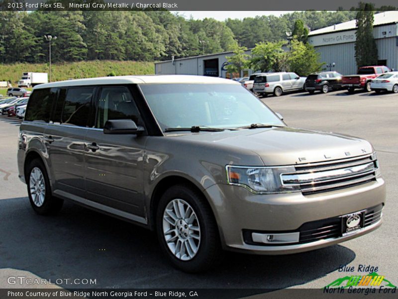 Mineral Gray Metallic / Charcoal Black 2013 Ford Flex SEL