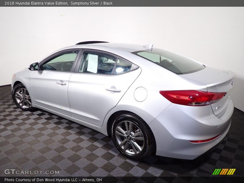 Symphony Silver / Black 2018 Hyundai Elantra Value Edition