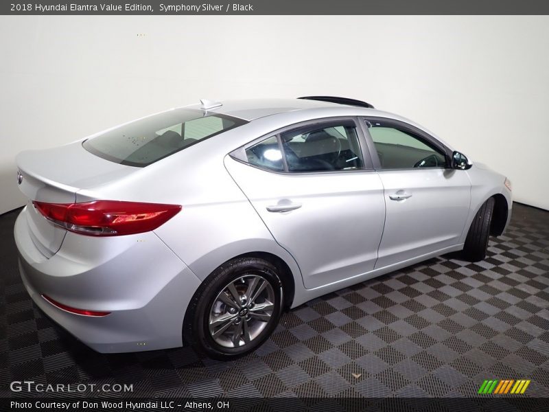 Symphony Silver / Black 2018 Hyundai Elantra Value Edition