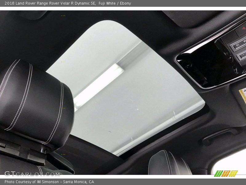 Fuji White / Ebony 2018 Land Rover Range Rover Velar R Dynamic SE