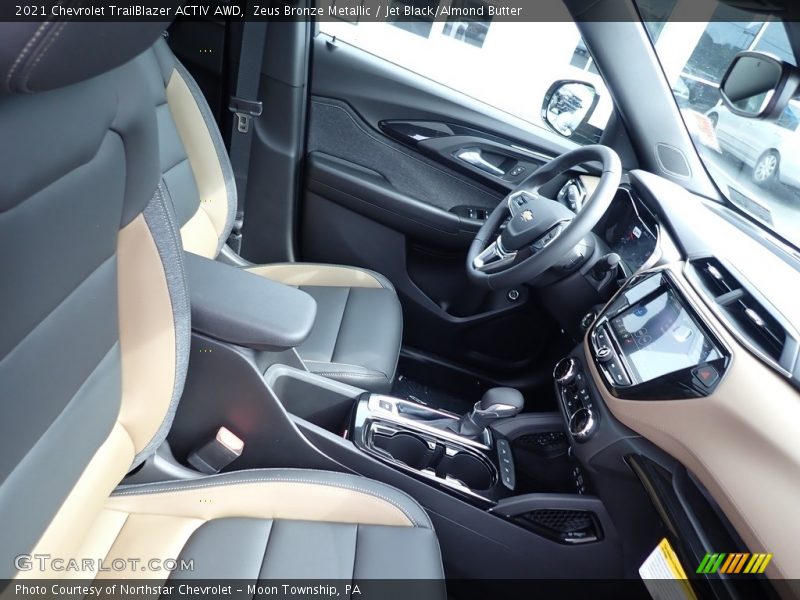 Zeus Bronze Metallic / Jet Black/Almond Butter 2021 Chevrolet TrailBlazer ACTIV AWD