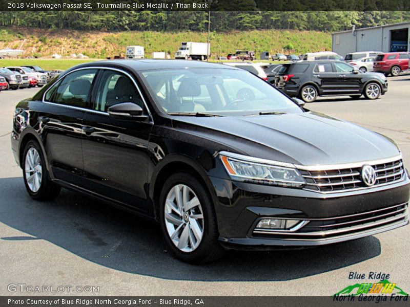 Tourmaline Blue Metallic / Titan Black 2018 Volkswagen Passat SE