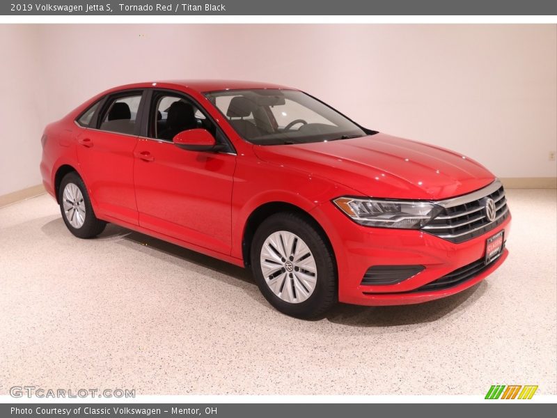 Tornado Red / Titan Black 2019 Volkswagen Jetta S
