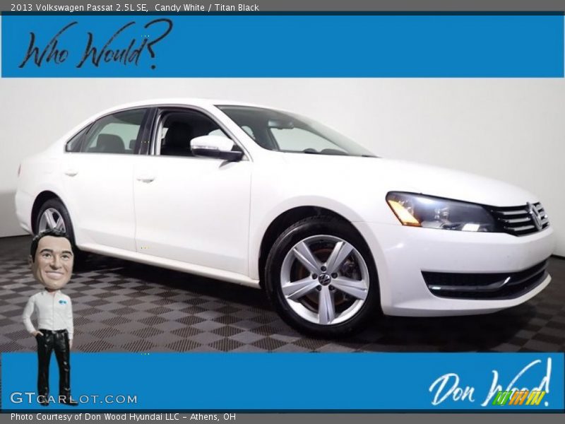Candy White / Titan Black 2013 Volkswagen Passat 2.5L SE