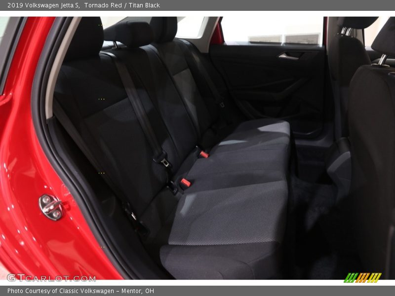 Tornado Red / Titan Black 2019 Volkswagen Jetta S