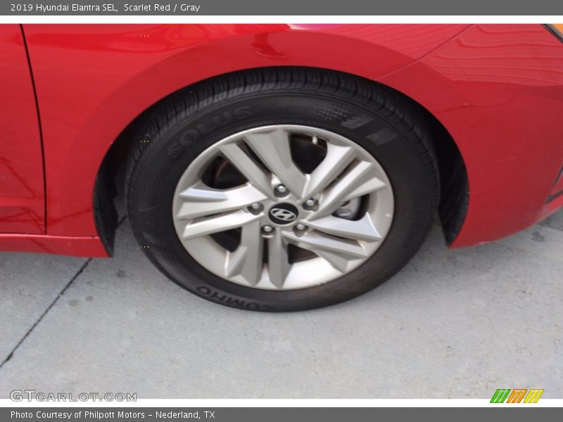 Scarlet Red / Gray 2019 Hyundai Elantra SEL