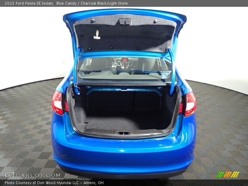 Blue Candy / Charcoal Black/Light Stone 2013 Ford Fiesta SE Sedan