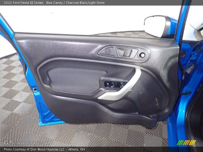 Blue Candy / Charcoal Black/Light Stone 2013 Ford Fiesta SE Sedan