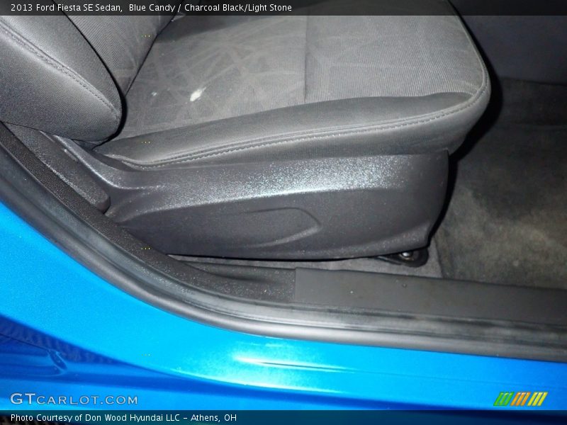 Blue Candy / Charcoal Black/Light Stone 2013 Ford Fiesta SE Sedan