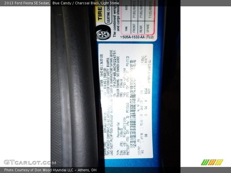 Blue Candy / Charcoal Black/Light Stone 2013 Ford Fiesta SE Sedan