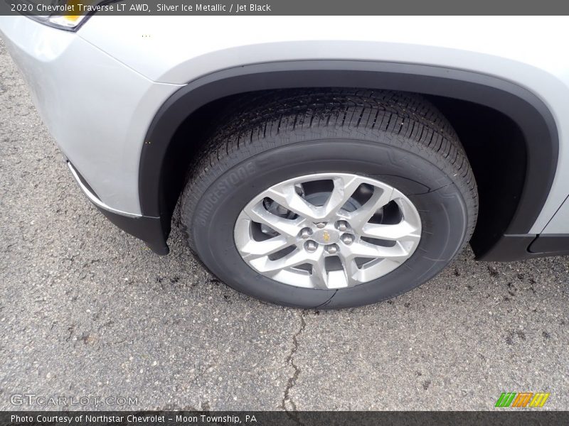 Silver Ice Metallic / Jet Black 2020 Chevrolet Traverse LT AWD