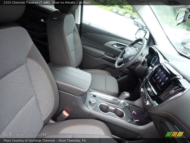 Silver Ice Metallic / Jet Black 2020 Chevrolet Traverse LT AWD