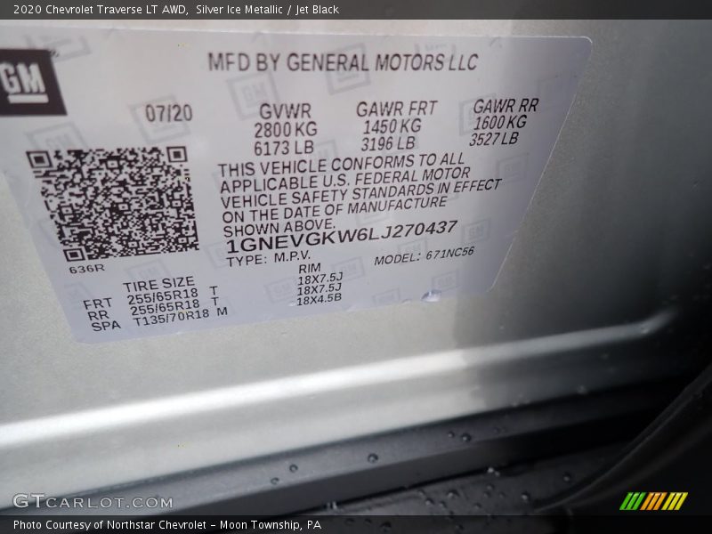 Silver Ice Metallic / Jet Black 2020 Chevrolet Traverse LT AWD