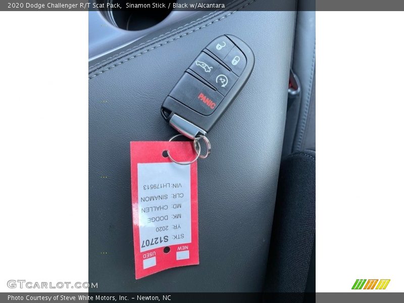 Sinamon Stick / Black w/Alcantara 2020 Dodge Challenger R/T Scat Pack