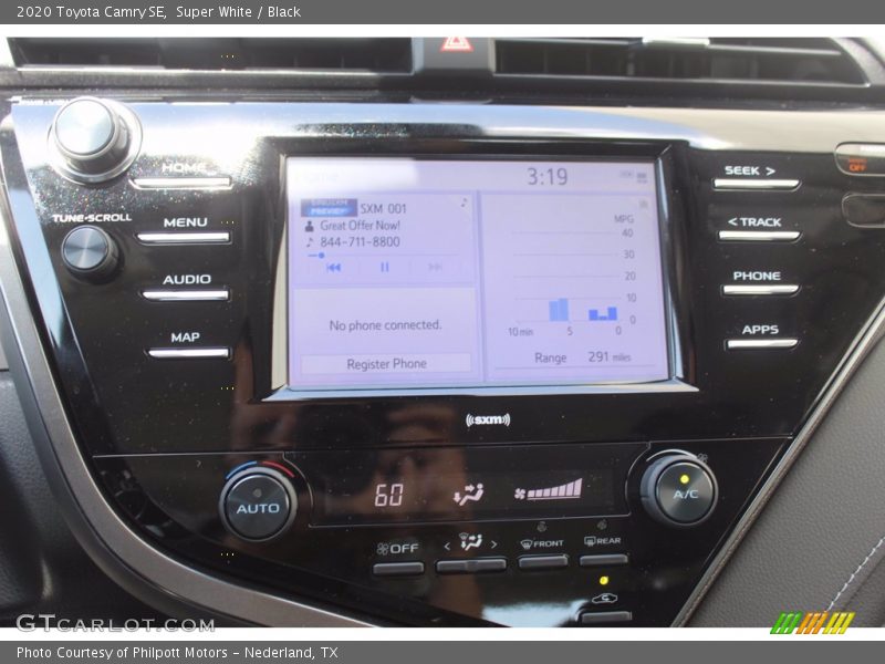 Super White / Black 2020 Toyota Camry SE