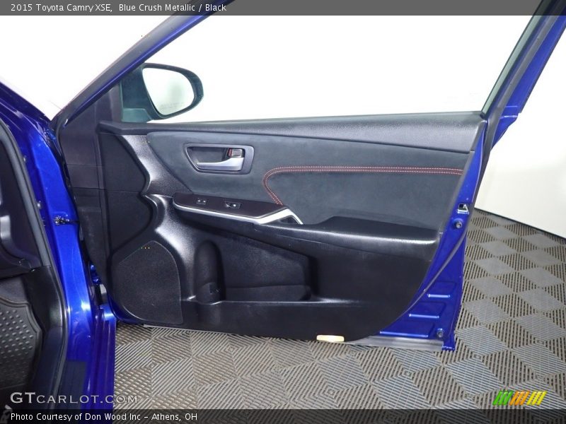 Blue Crush Metallic / Black 2015 Toyota Camry XSE