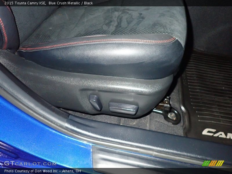 Blue Crush Metallic / Black 2015 Toyota Camry XSE