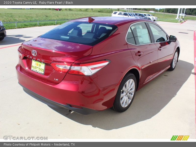 Ruby Flare Pearl / Black 2020 Toyota Camry LE